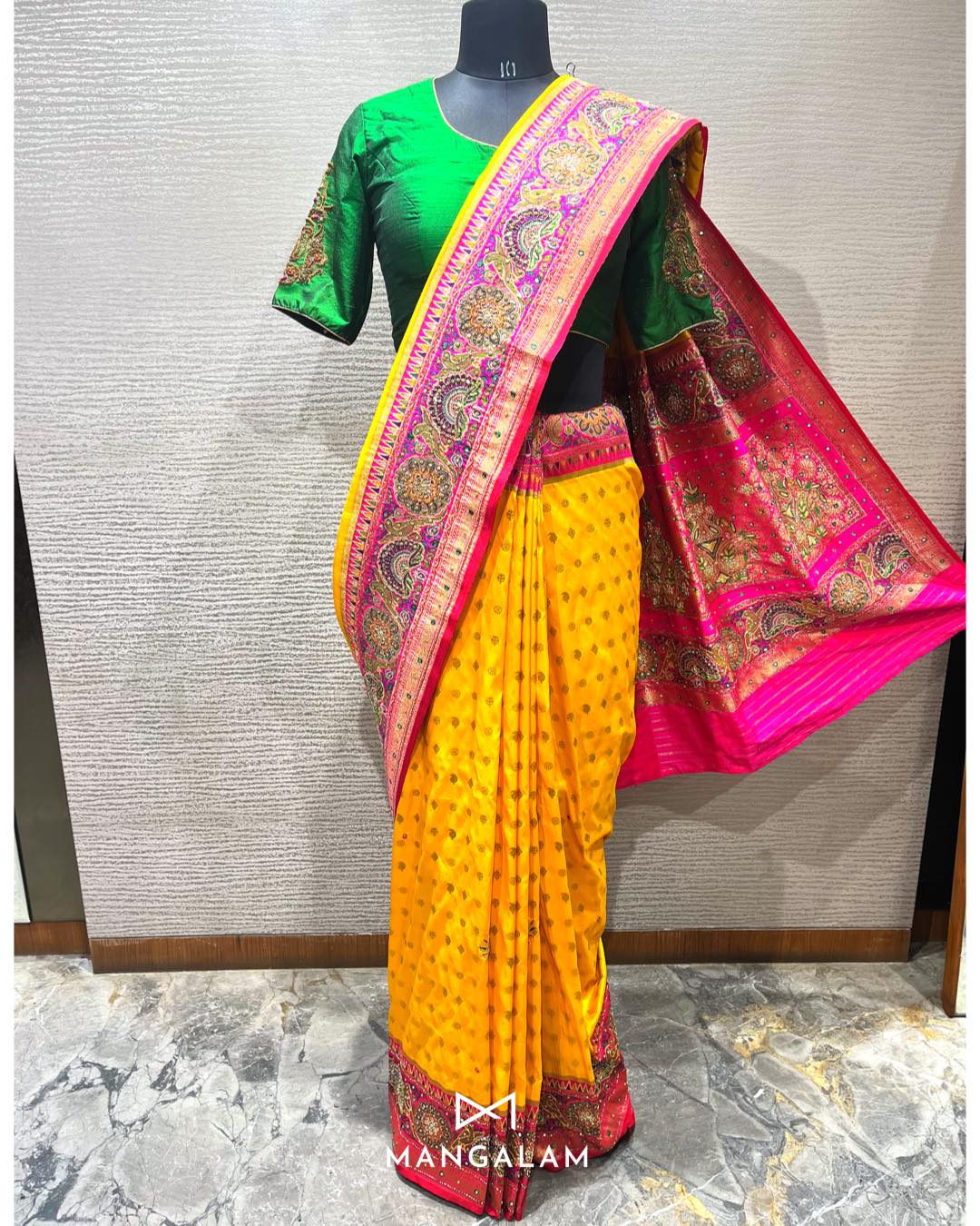 Buy Haldi Mehendi Sarees Online: Tips for a Perfect Pick