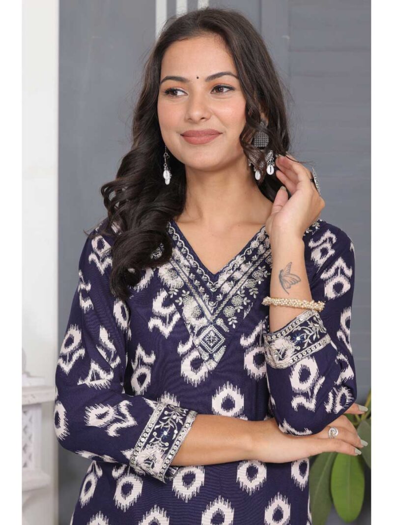 Blue Color Kurti Set - Image 2