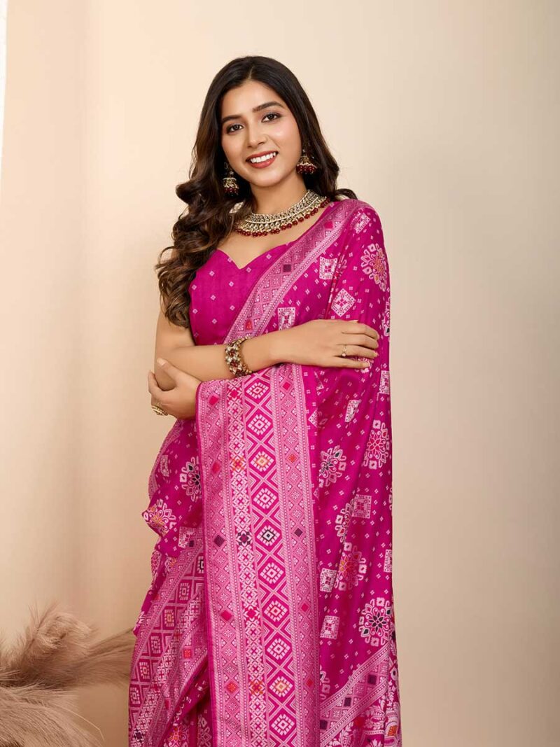 Pink Color Pink Saree - Image 3