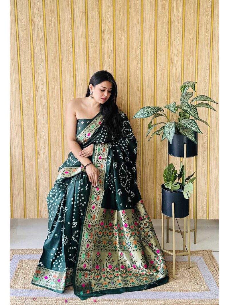 Green Color Green Saree - Image 2