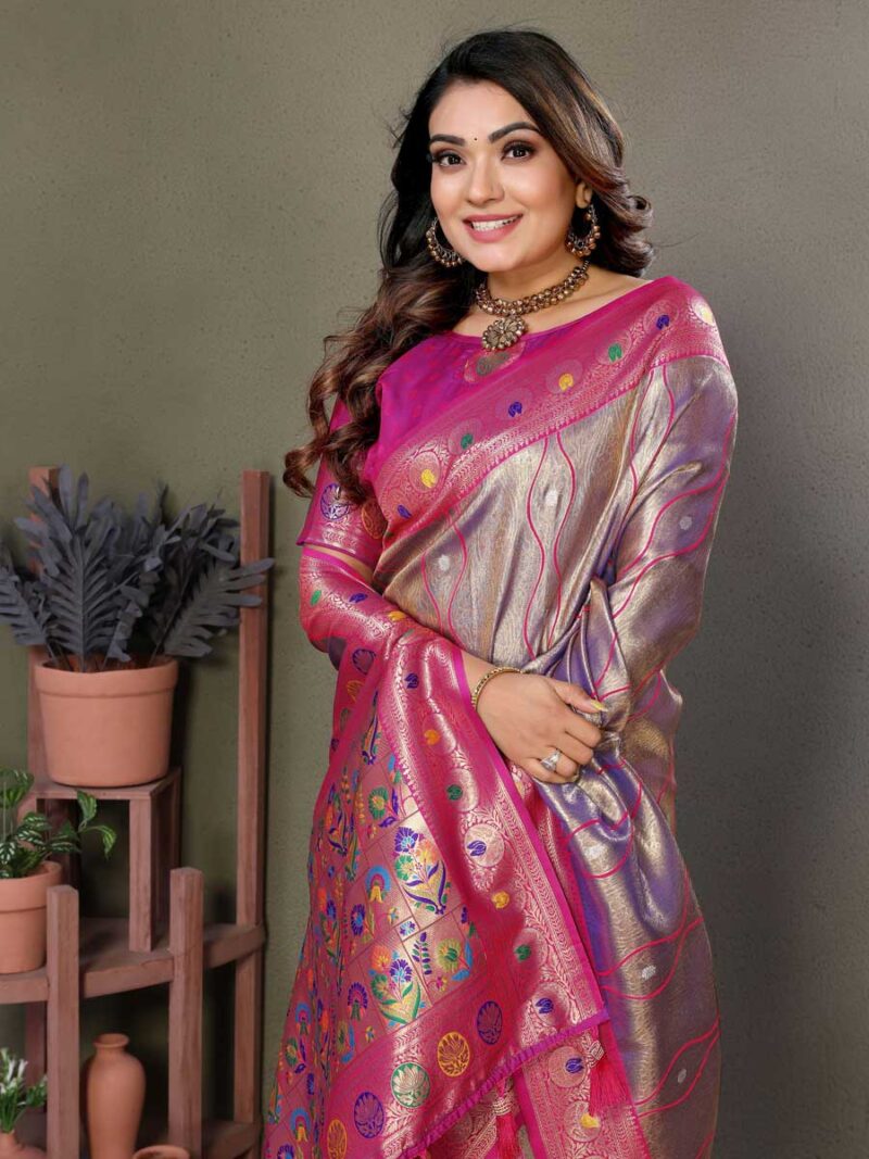 Lavender Color Pink Saree - Image 3