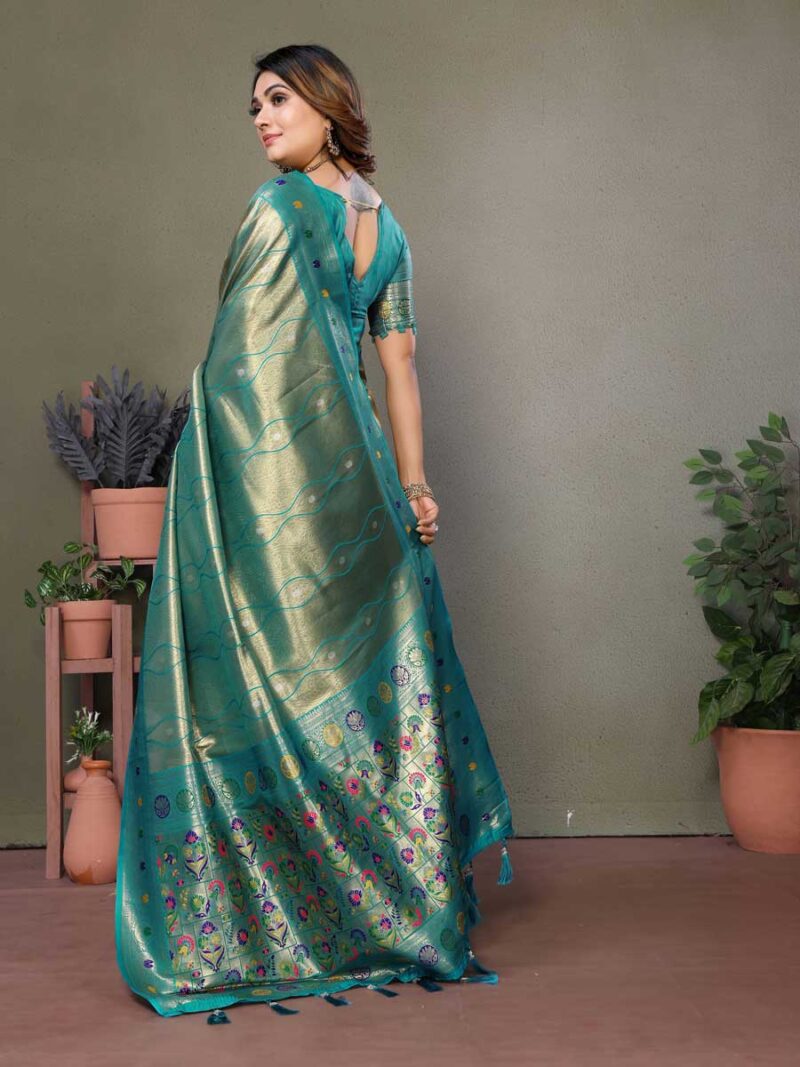 Grey Color Rama Saree - Image 2