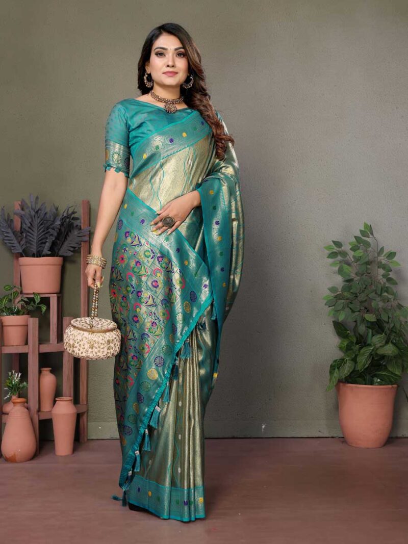 Grey Color Rama Saree - Image 4