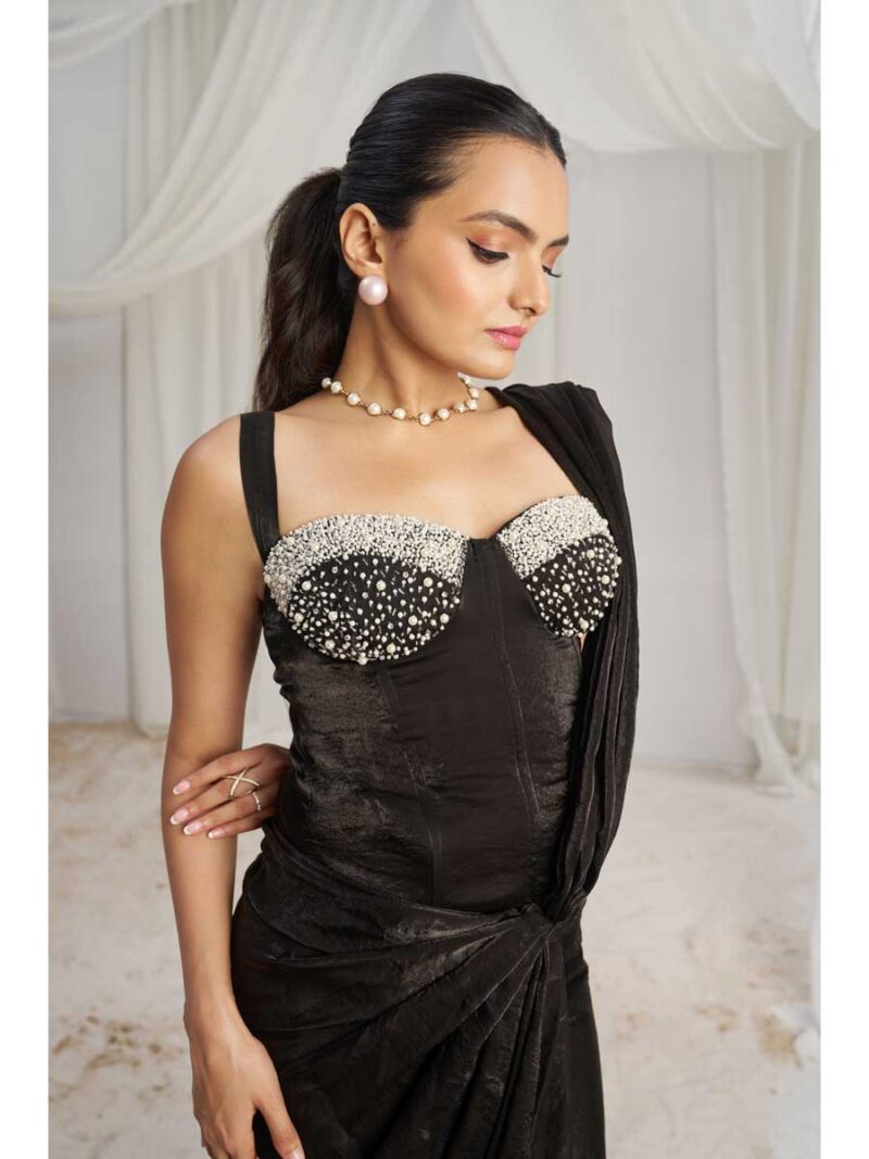 Black Color Black Saree - Image 3