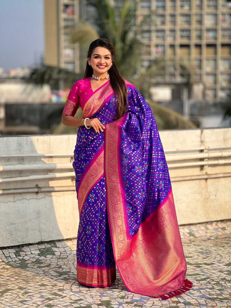 Purple Color Red Saree - Image 4