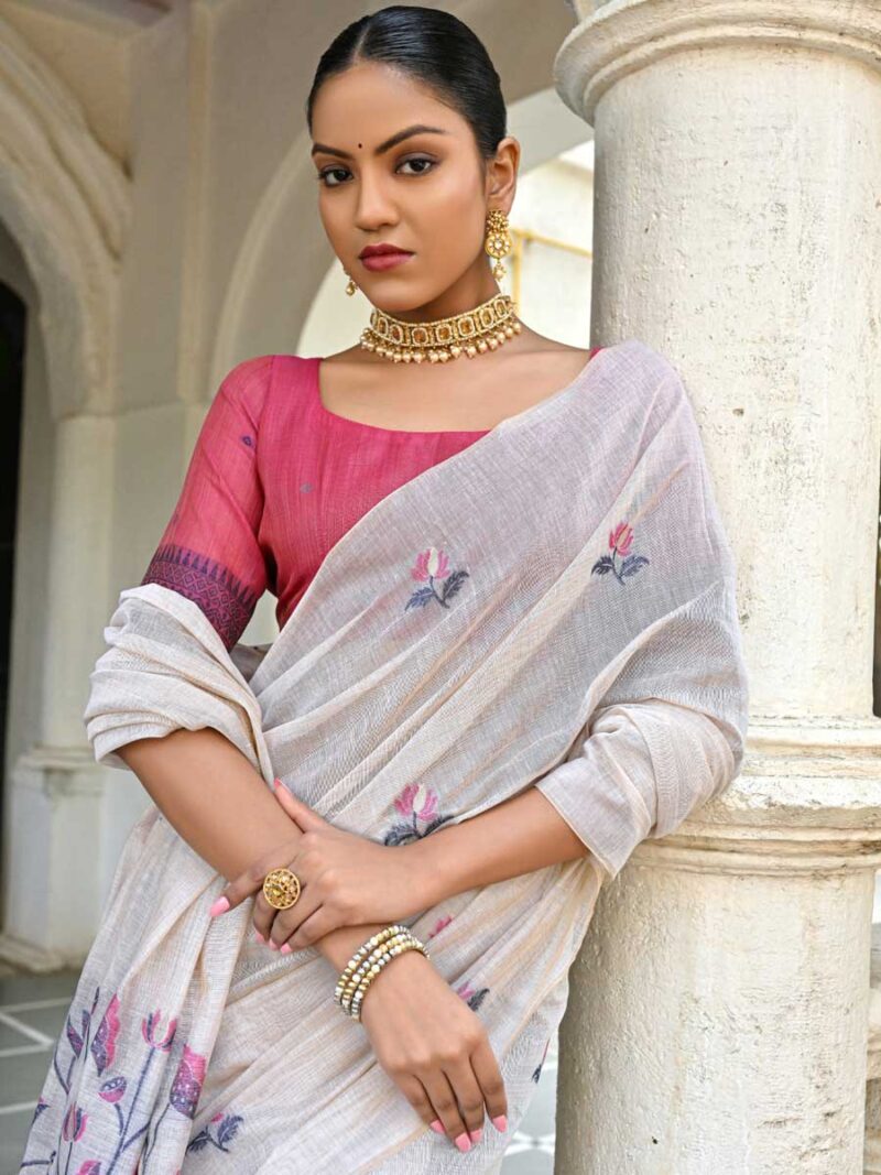 Off White Color Wine Saree - Image 2