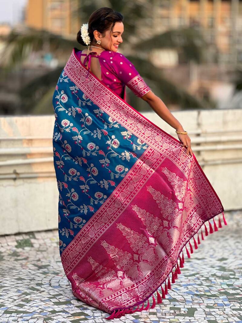 Blue Color Purple Saree - Image 2