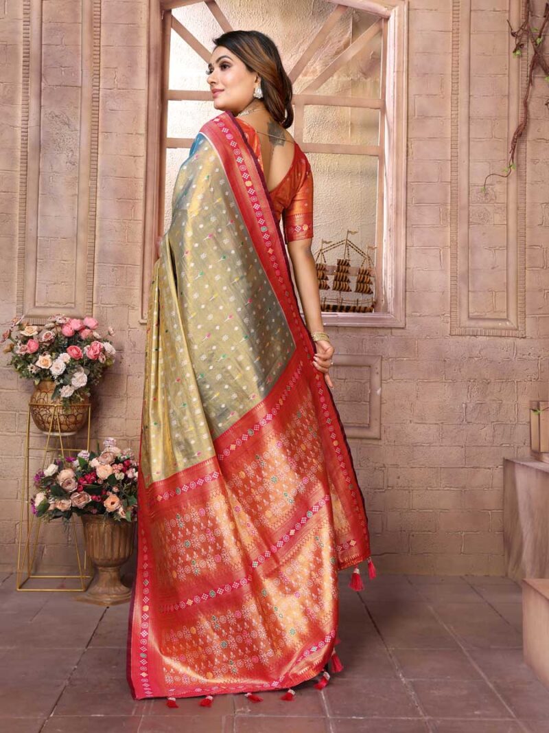 Grey Color Red Saree - Image 2