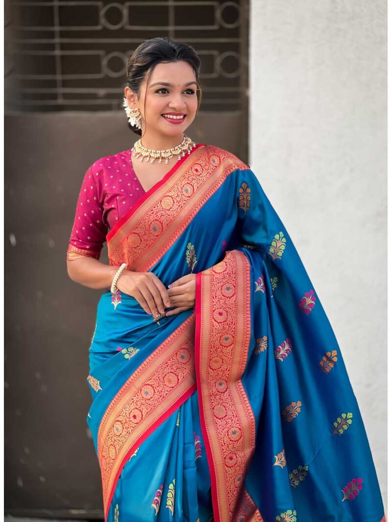 Blue Color Red Saree - Image 3