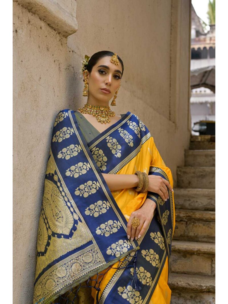 Yellow Color Green Saree - Image 2