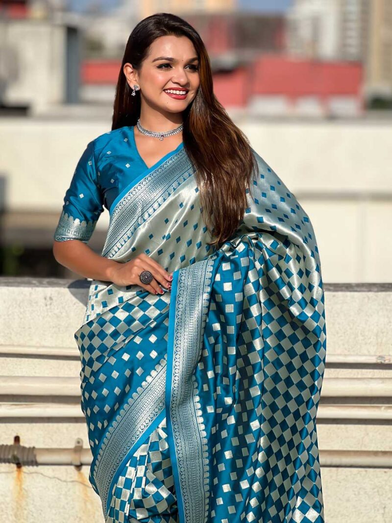 Teal Blue Color Teal Blue Saree - Image 3
