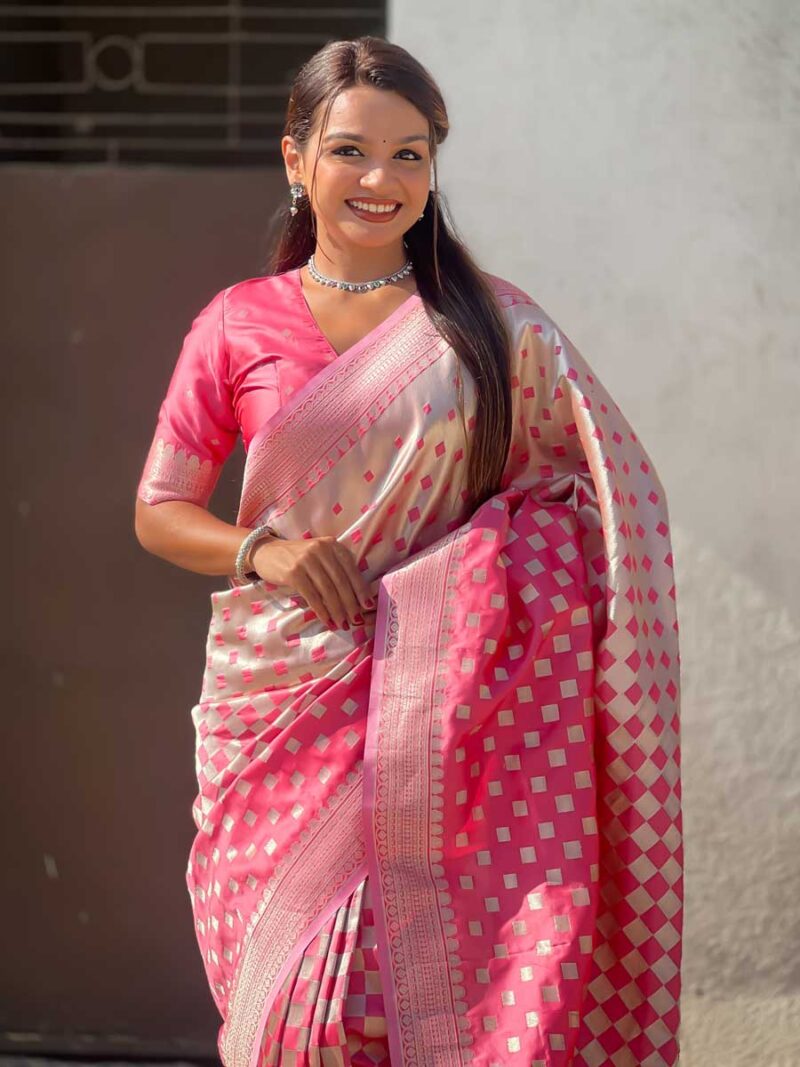 Pink Color Pink Saree - Image 3