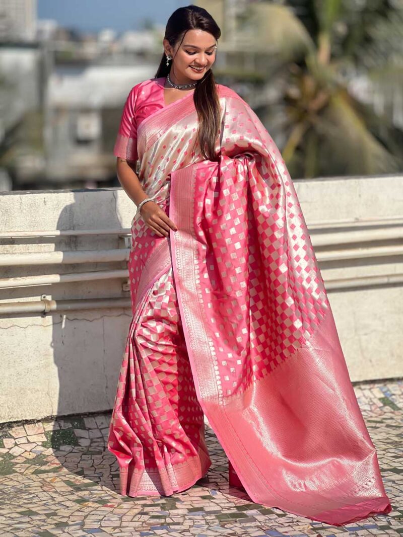 Pink Color Pink Saree - Image 4