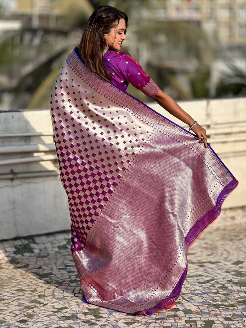 Purple Color Purple Saree - Image 2