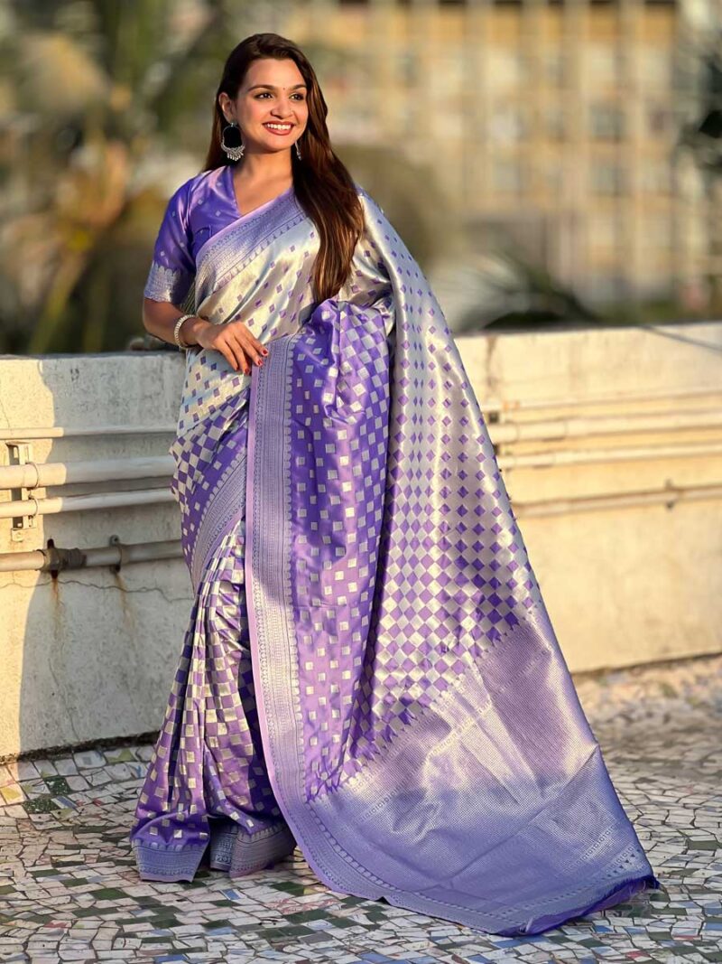 Lavender Color Lavender Saree - Image 4