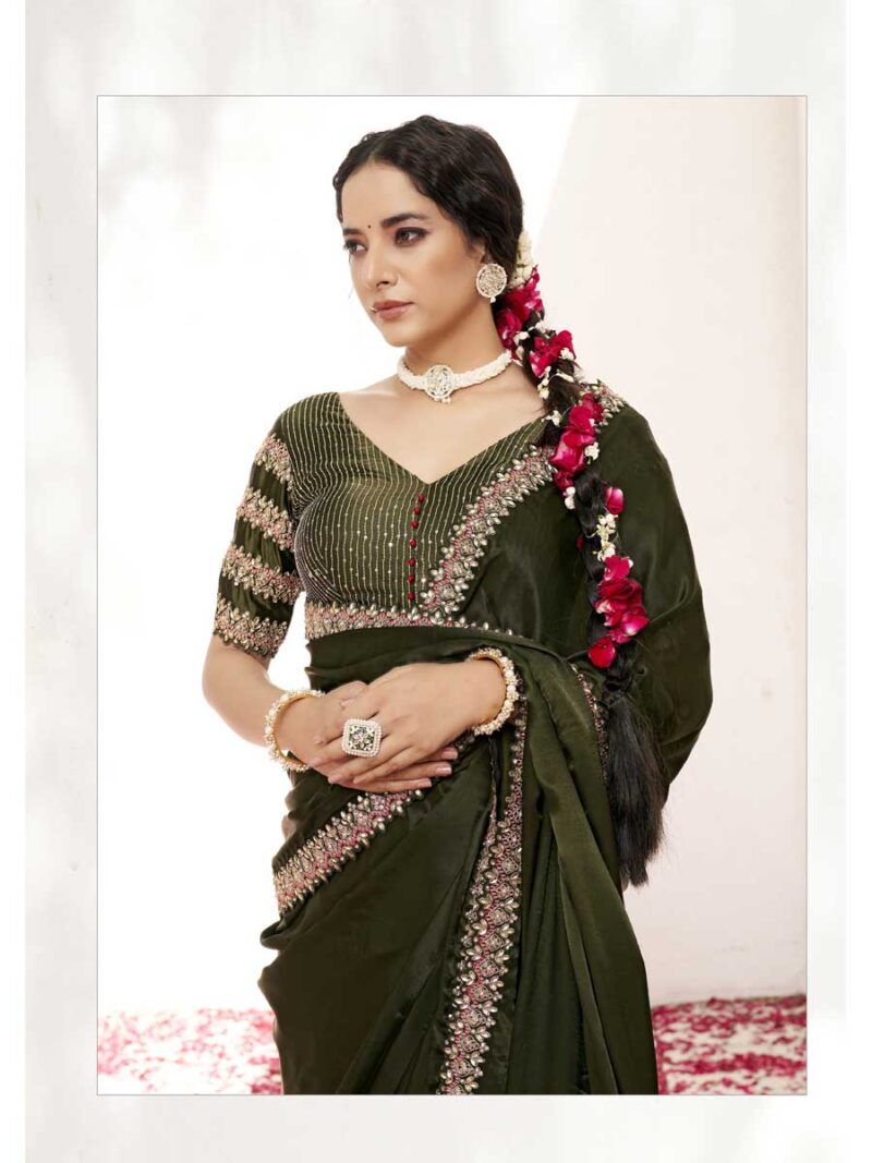 Green Color Green Saree - Image 2